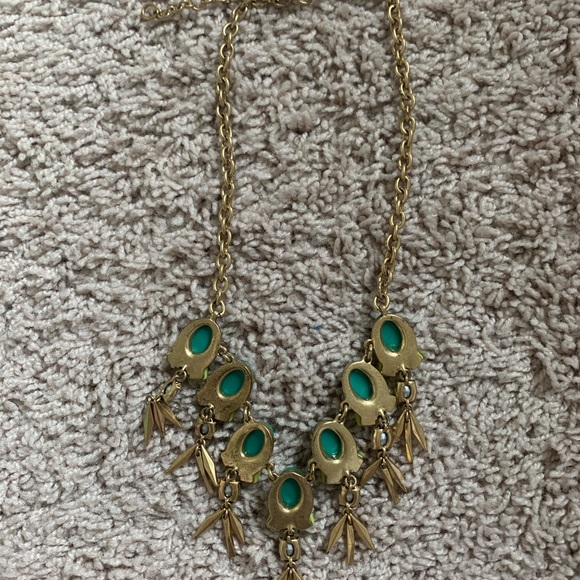 Beautiful j.crew statement necklace - Picture 4 of 5